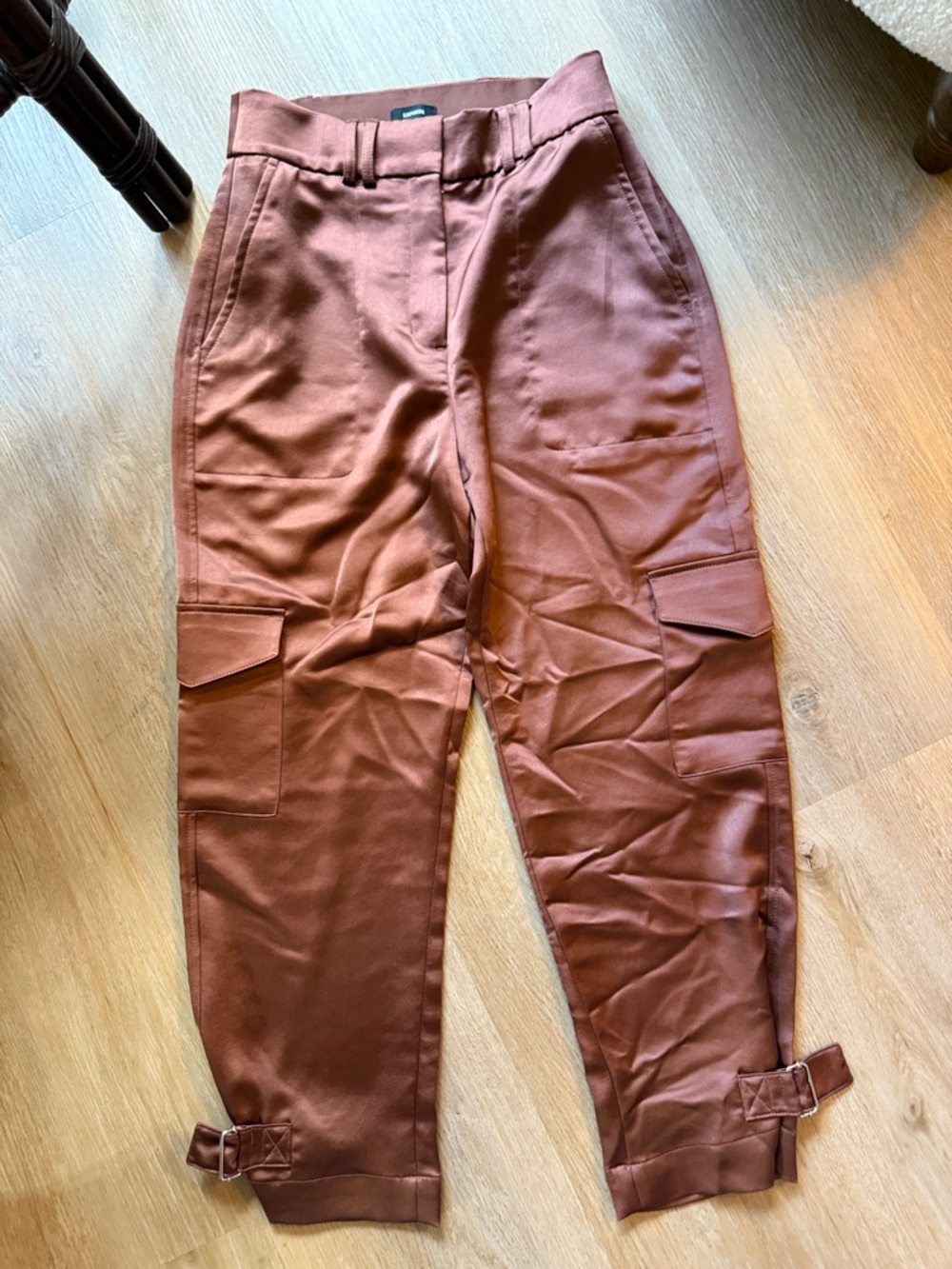 Express Men's Cargo Pants in Rust Brown - Picture 5 of 5